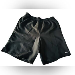 Nike Men's Athletic Black swim trunks Shorts
Size large